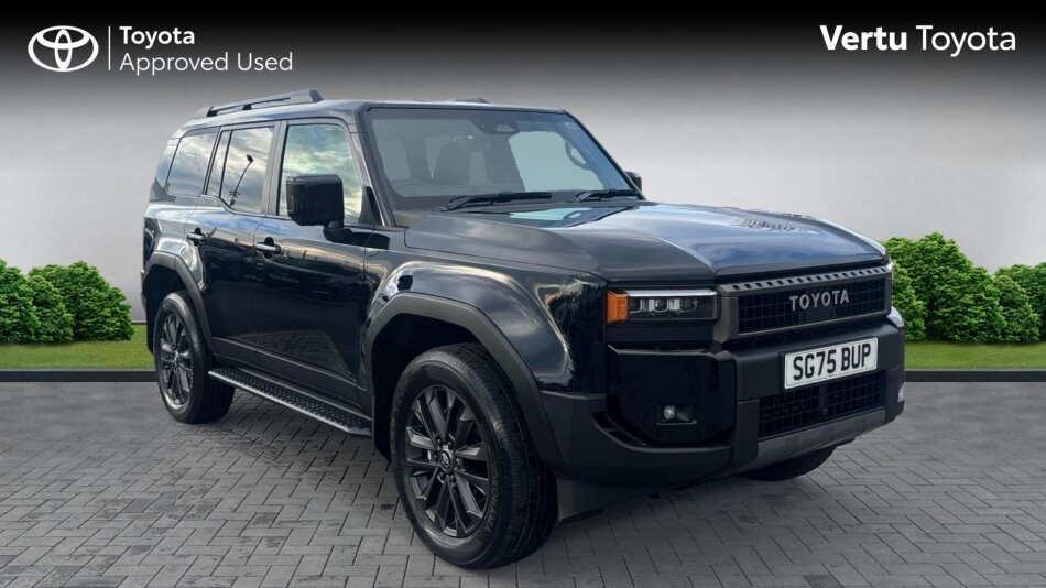 Toyota Land Cruiser 2.8 D-4D 48V 205 Invincible 5dr Auto [Pan Rf/5 St] Diesel Station Wagon